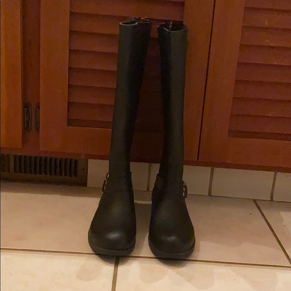 Rain boots - Picture 1 of 4